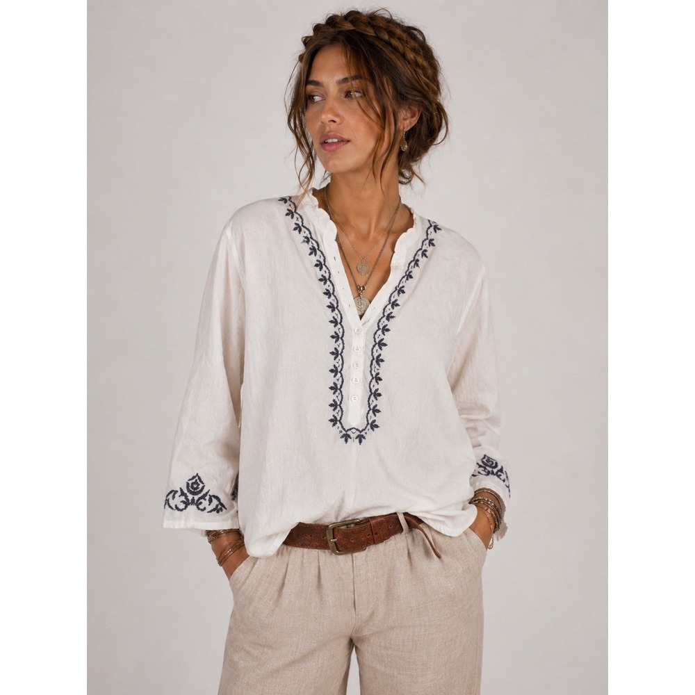 Subtle Luxury White 100% Cotton Embroidered Boho Peasant Top S M